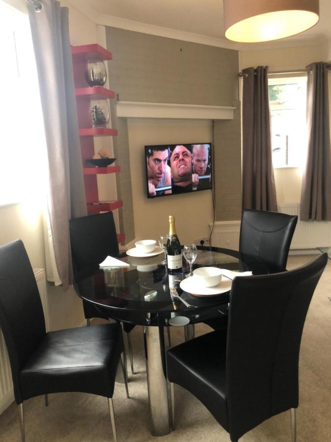 Half Price Offer - Exeter City Apartment מראה חיצוני תמונה